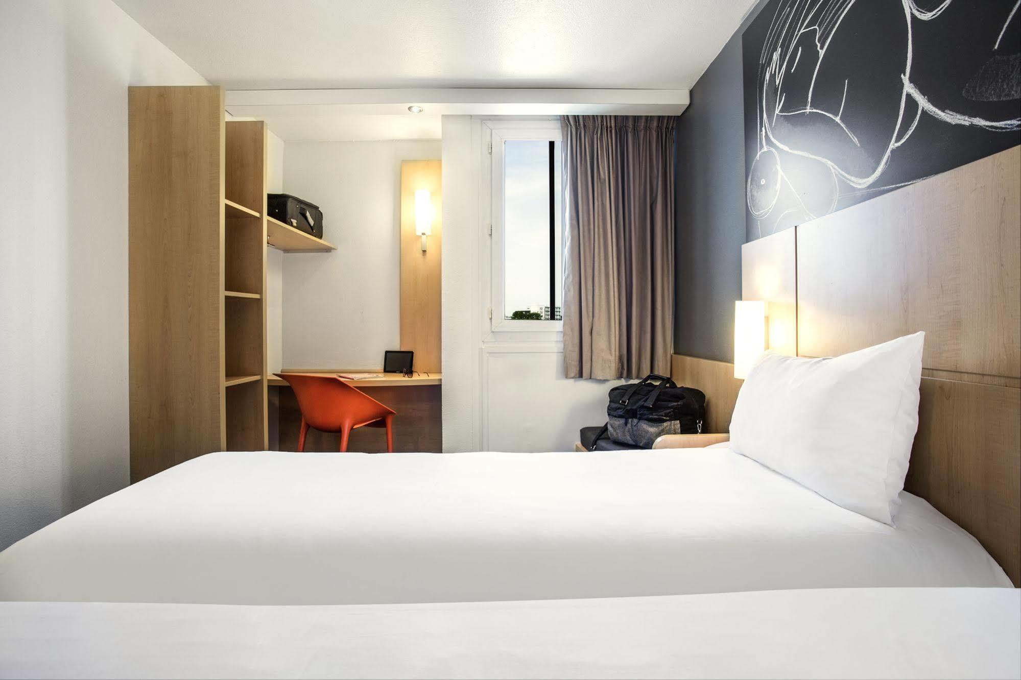 Ibis Saint-denis Stade Ouest Hotel